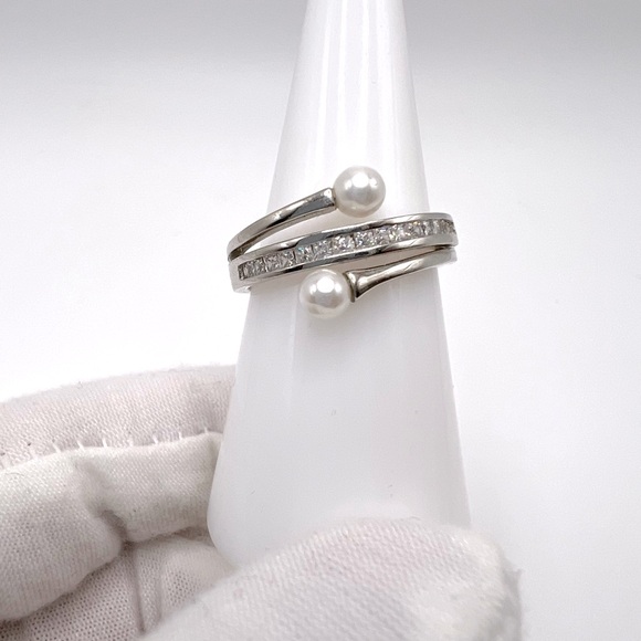 .925 Sterling Silver Cz & Simulated Pearl Ring - Picture 3 of 16